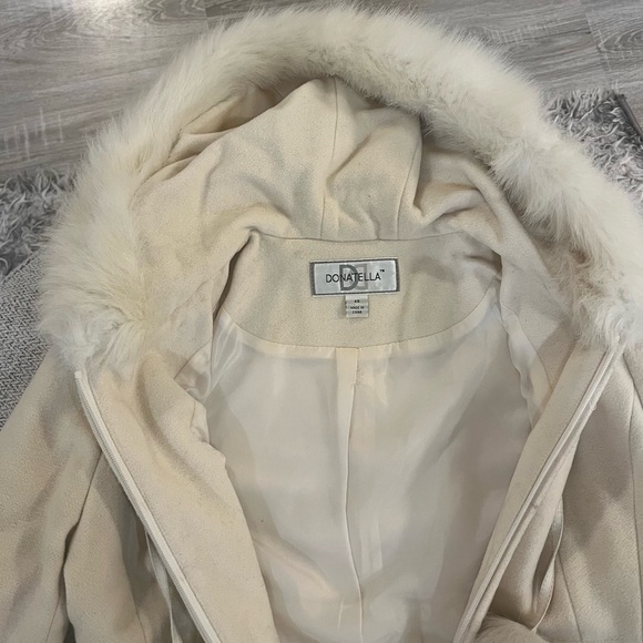 Women's Cream Faux Fur Trim Coat - Picture 2 of 3